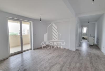 Apartament cu 3 camere decomandat în Torontalului