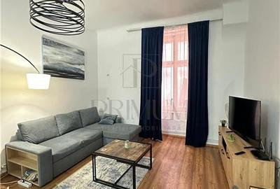 Garsonieră decomandată, mobilată în Punctele Cardinale