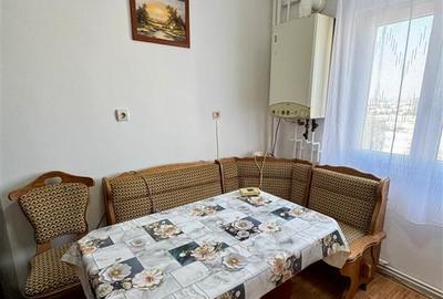Ap. 3 camere CD- 71mp - Mircea cel Batran - et. intermediar - 7