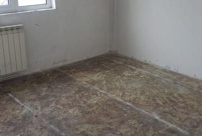 Apartament 3 camere / 61 MP / Semidecomandat - ideal pentru renovare! - 2