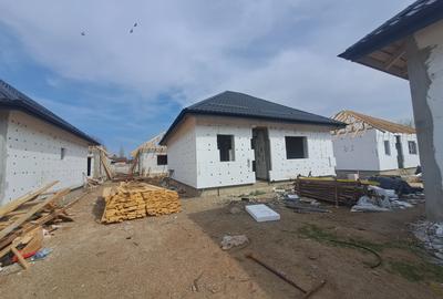 Casa  pe parter 3 cam+Pod.Teren 210mp. - 16