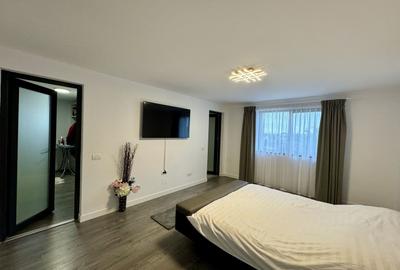 Casă Spațioasă de Vânzare în Ghimbav | Două Apartamente | Teren 579 mp - 8