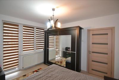 Inchiriere apartament 2 camere  etaj intermediar Tractorul- Goga - 14