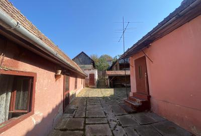 Casa 4 camere suprafata 81mp, teren 512mp spre vanzare in Saliste - 1