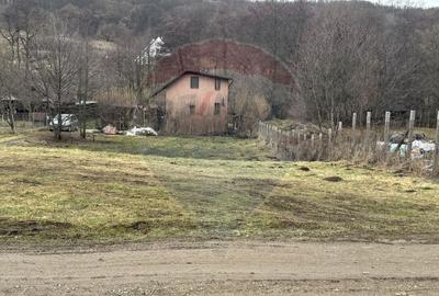 Teren 999 mp. Front 15,70 ml. Valea Garbaului - Floresti - 11