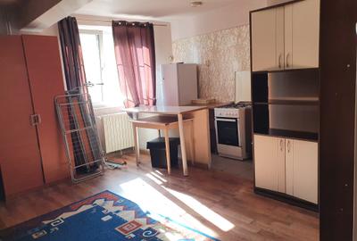 Garsonieră semidecomandată în CET