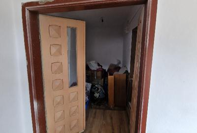 De Vanzare CASA + TEREN 1094mp VALEA LEURZII, DAMBOVITA - 4