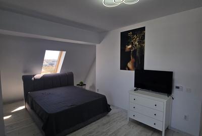 Garsonieră decomandată, mobilată în Central