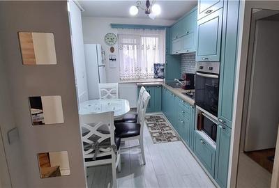 Apartament cu 3 camere semidecomandat în Mănăștur