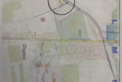 Teren de vanzare sub pretul pietei pretabil pentru constructie sau parcare - 1