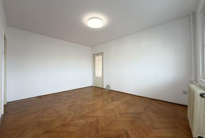 Apartament 3 camere, 68mp utili, etaj 10, lift - Punctele Cardinale - 2