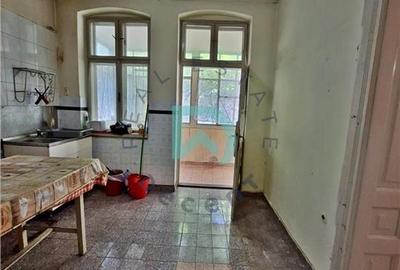 Casa De Mijloc, singur in curte, Brasov - 10