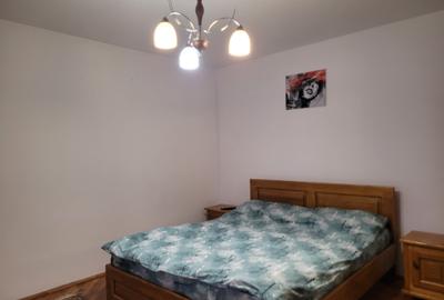 Apartament 3 camere la parter în imobil P+M , curte proprie 70 mp - 2