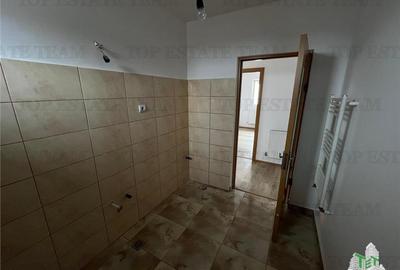 Casa finalizata 4 camere pompa de caldura in Ciorogarla - 13