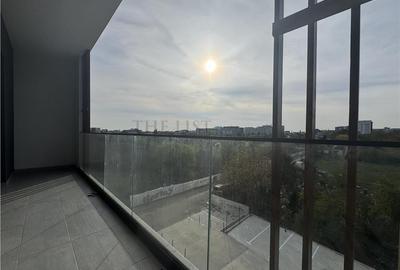 Apartament cu 3 camere semidecomandat în Aviației