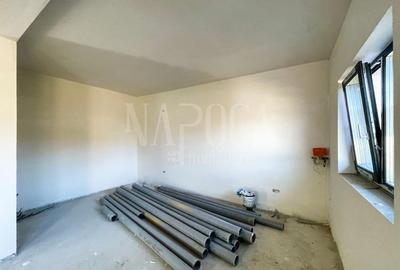 Casa 4 camere de vanzare in Floresti - 1