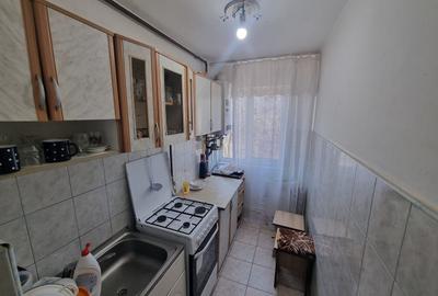 KM 4-5 PIATA-apartament 3 camere cu gaze - 10