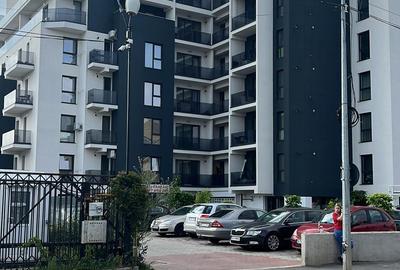 Garsonieră decomandată, mobilată în Berceni