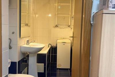 VANZARE GARSONIERA ZONA  MIRCEA VODA NERVA TRAIAN SECTOR 3 - 10