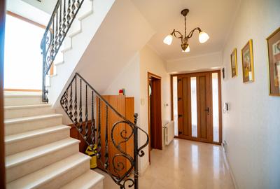 Exclusivitate, Poiana-Centru, P+1, 1640mp teren, 450mp SU, mobilata,utilata - 25