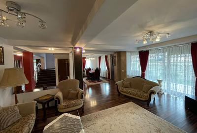 Dobroesti | Vila 8 Camere | P+1+M+P | TEREN 360 Mp | Constructie 2008 - 1