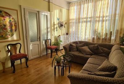 Casă cu 7 camere în Grigorescu