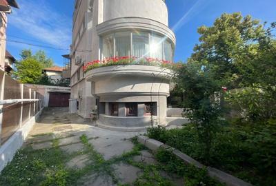 Vanzare jumatate vila arhitectura modernista  Cotroceni cu 2 garaje terasa 54mp - 20
