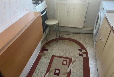 Apartament 2 camere, cartier Sud , et 3 4 , decomandat , centrala termica propri - 7