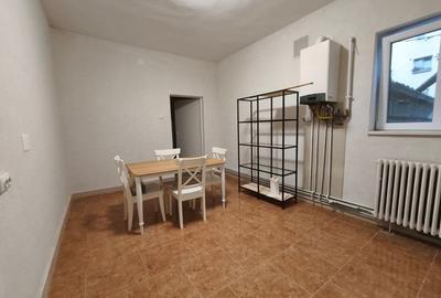 2 Camere - Renovat - Girocului - 450 Euro - 11
