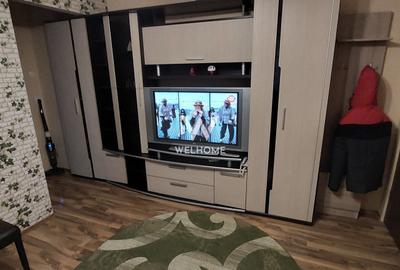 Apartament 3 camere, decomandat, etaj 1, zona Cedonia  Sibiu - 1