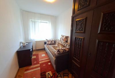 Apartament 3 camere decomandate zona Scoala de Inot - 6