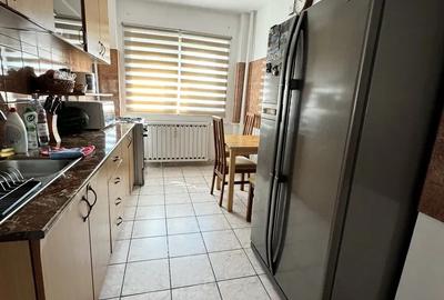 Aparatorii Patriei-Soseaua Berceni-Apartament de 4 camere