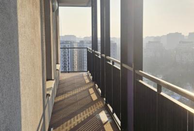 Apartament cu 3 camere decomandat, mobilat în Văcăresti