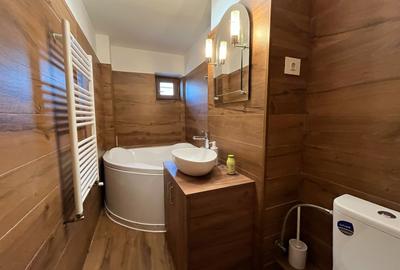 Apartament 2 Camere , Piața  Victoriei - 3