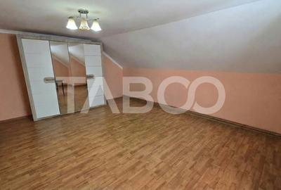 Casa individuala de vanzare cu 4 camere si curte libera 725mp in Daia - 10
