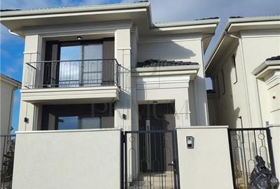 Duplex cu 4 camere în Moșnița Nouă