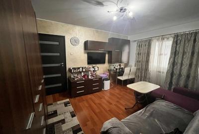 Apartament cu 2 camere semidecomandat în Alexandru cel Bun