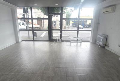 Spatiu Comercial 53 Mp la Strada De Inchiriat, P-ta Republicii, Centru - 1