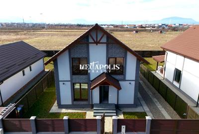 Casă individuală cu 4 camere în Sânpetru