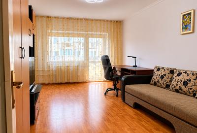 2 camere Octavian Goga decomandat, et. 3, metrou, 67 mp, bloc monolit - 1