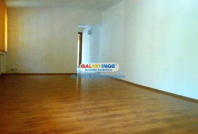 Casă cu 4 camere în Moșilor