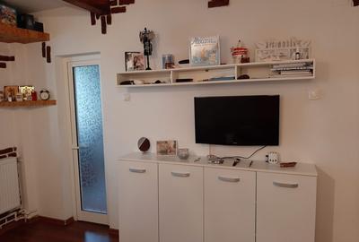 Garsoniera Ansamblul Dorobantilor, Pozitie  Buna , mobilat utilata. - 2