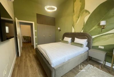 Apartament cu 2 camere, LUX in zona UMF - 1