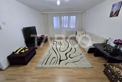 Apartament decomandat de vanzare 59 utili balcon pod zona Dioda Sibiu - 9