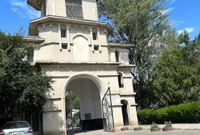 Vand loc de veci single – Cimitirul Coca-Cola, Galati - 1