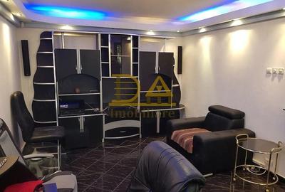 Apartament cu 3 camere decomandat în Valea Ialomiței