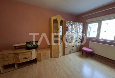 Apartament cu 2 camere decomandat în Ștrand
