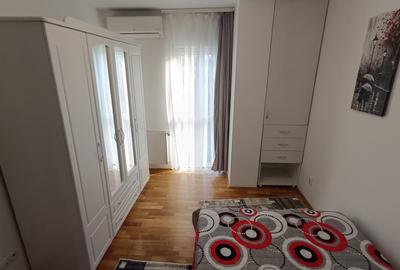 Apartament de vânzare, 3 camere, 72 mp, Piața Mihai Viteazul - 11