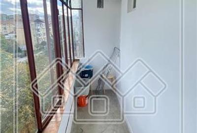 Ap. de vanzare - 2 camere si balcon - zona Cedonia - 18