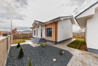 Proprietar Casa individuala + garaj/apartament - 1